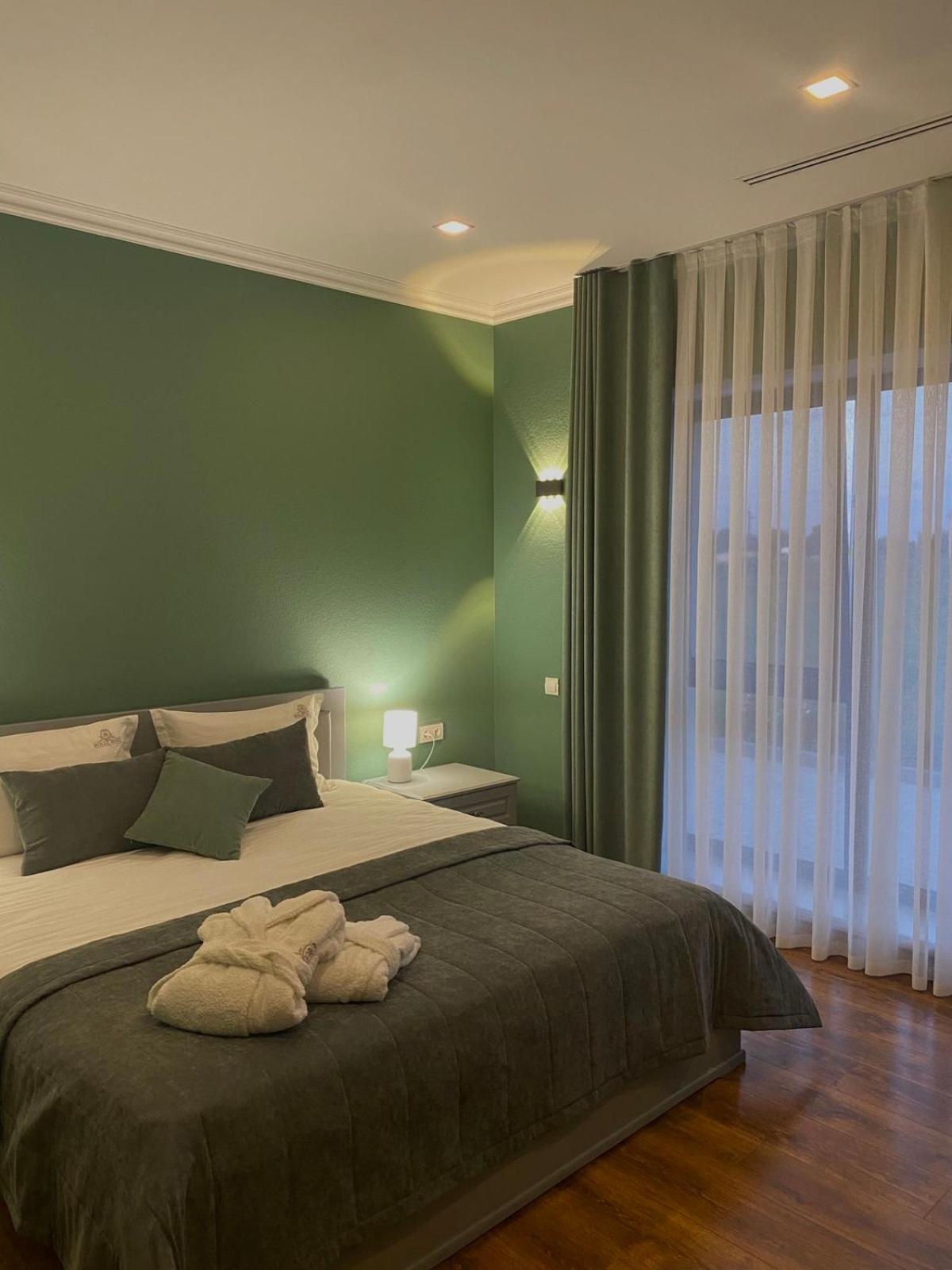 Apartmán Royal Rest Bilokrynychchya Exteriér fotografie